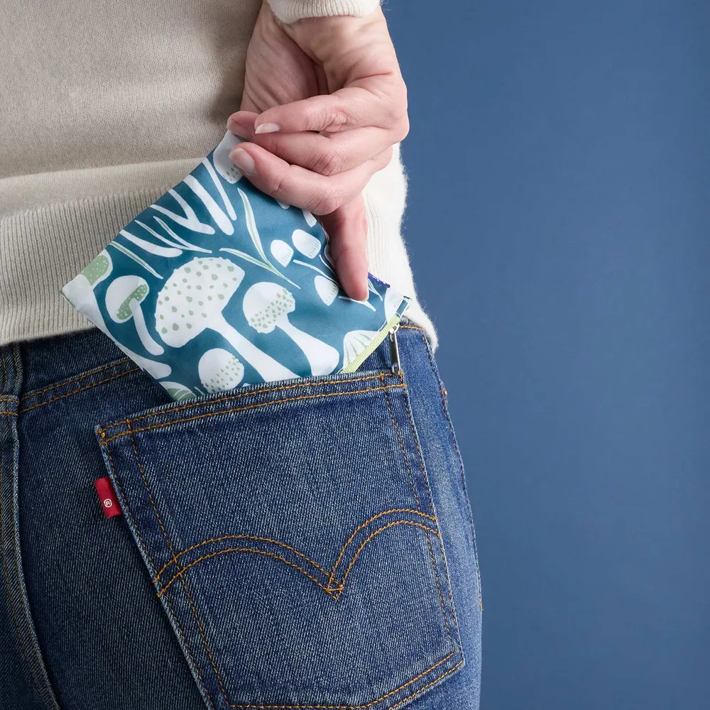 Mushrooms blu Reusable Shopping Bag