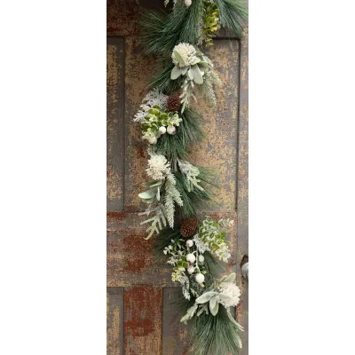 Winter Whisper Garland