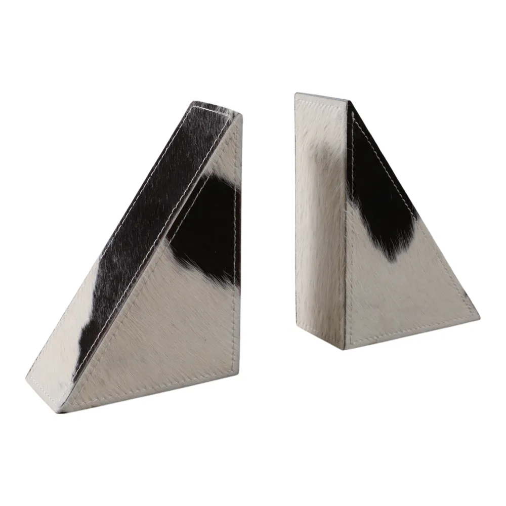 RAYMONDTON SET OF 2 IVORY BOOKENDS 7 (IN)