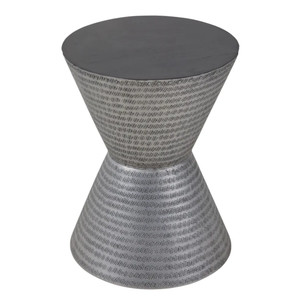 NOVASHAW SILVER TABLE 18 (IN)