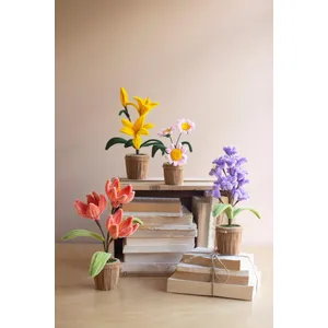 Set of 4 Pipe Cleaner Potted Flowers 5