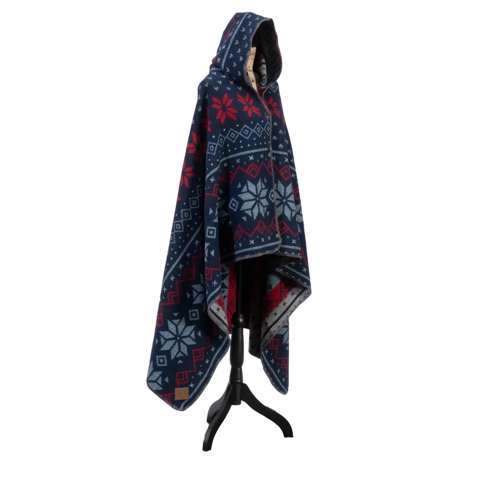 Nordic - Hooded Throw - 72x48