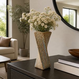 GRANTHAMWAY COPPER VASE 9 (IN) 2