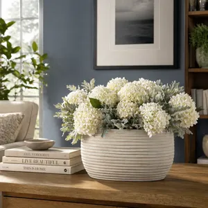 ELWYNRUN IVORY VASE 8 (IN) 12