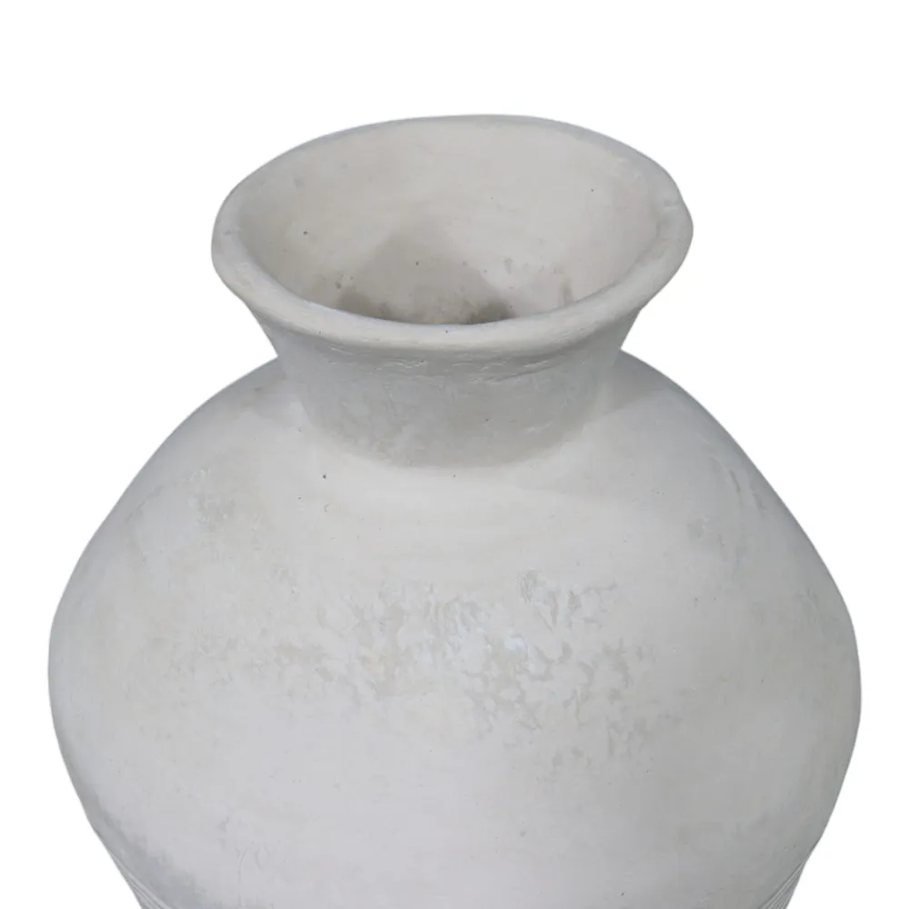 WILSONGATE IVORY VASE 17 (IN)