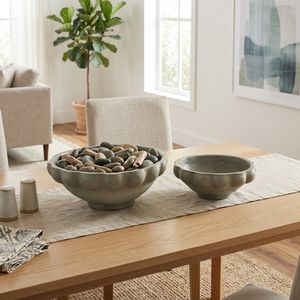 CHESTERBEACH SET OF 2 TAN BOWLS 6 (IN) 2