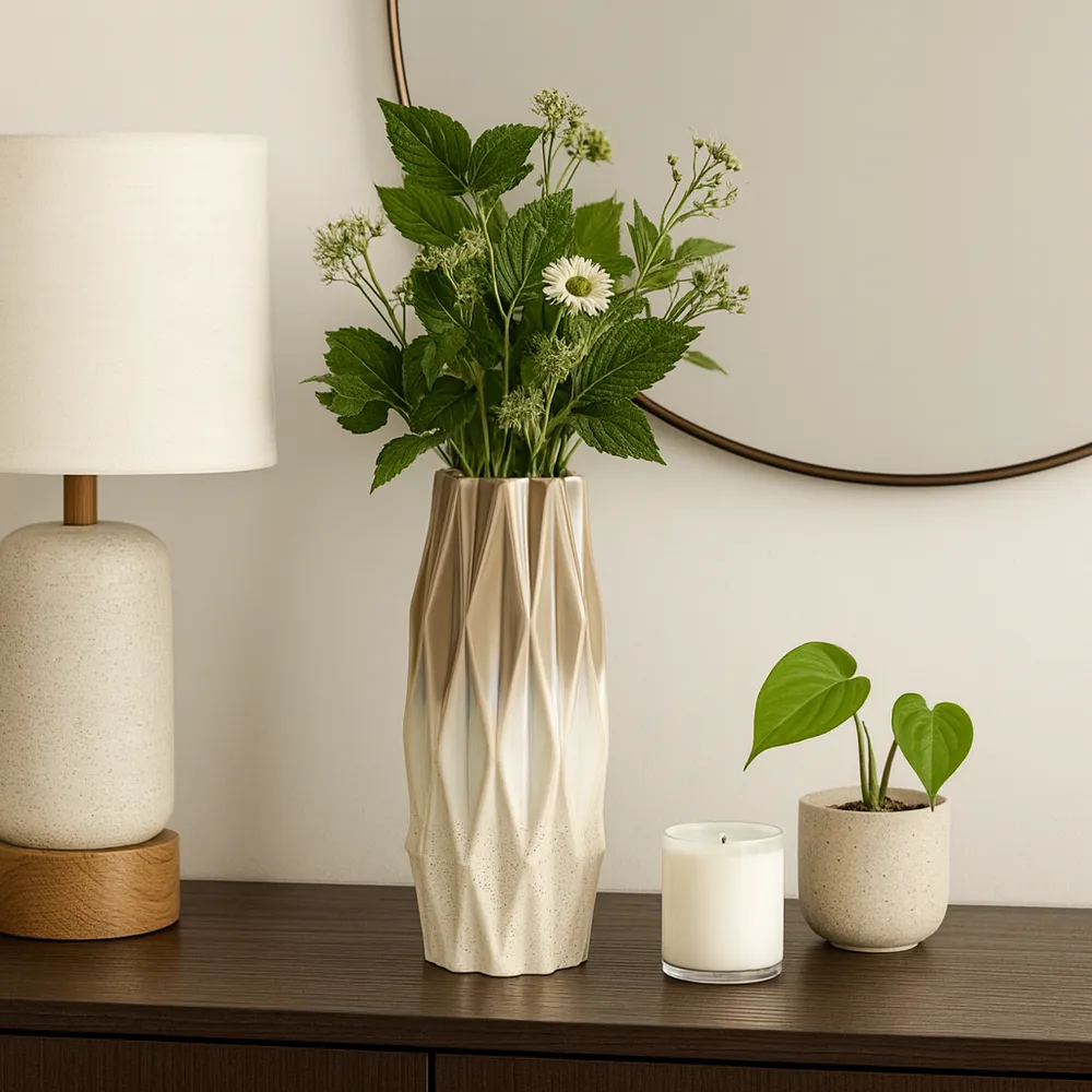 KIRAFORD IVORY VASE 13 (IN)