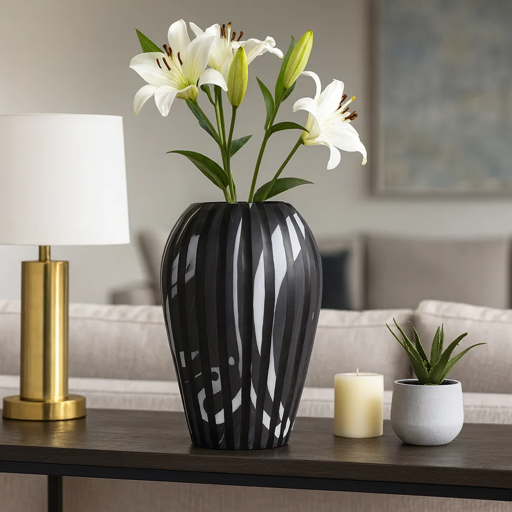 GARFIELDTON BLACK GLASS VASE 19 (IN)