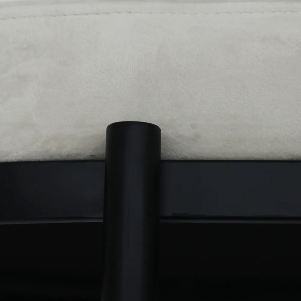 GRISHAMHOLM IVORY BENCH 19 (IN)