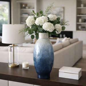 HALFORDHAVEN IVORY VASE 24 (IN) 11