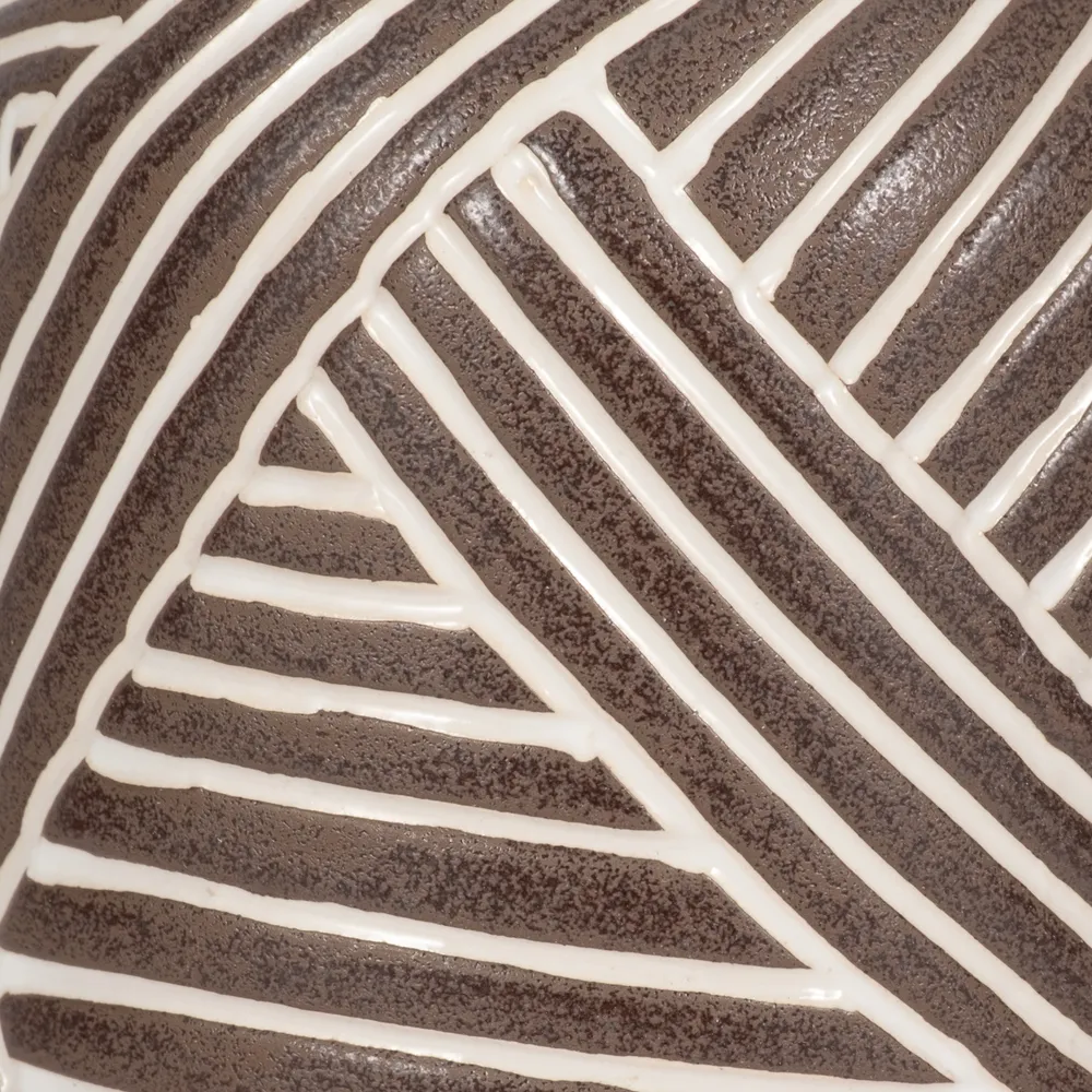 NOLANRUN BROWN VASE 13 (IN)