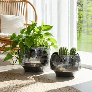 ANTONSHAW SET OF 2 BLACK PLANTER 8 (IN) 2