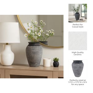 CARLINLAKE BLACK VASE 16 (IN) 10