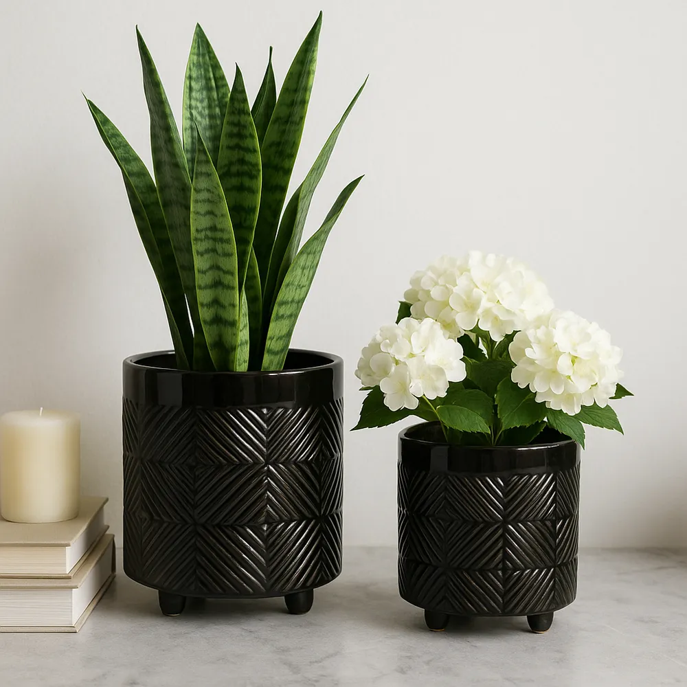 EMMETLAKE SET OF 2 BLACK PLANTER 8 (IN)