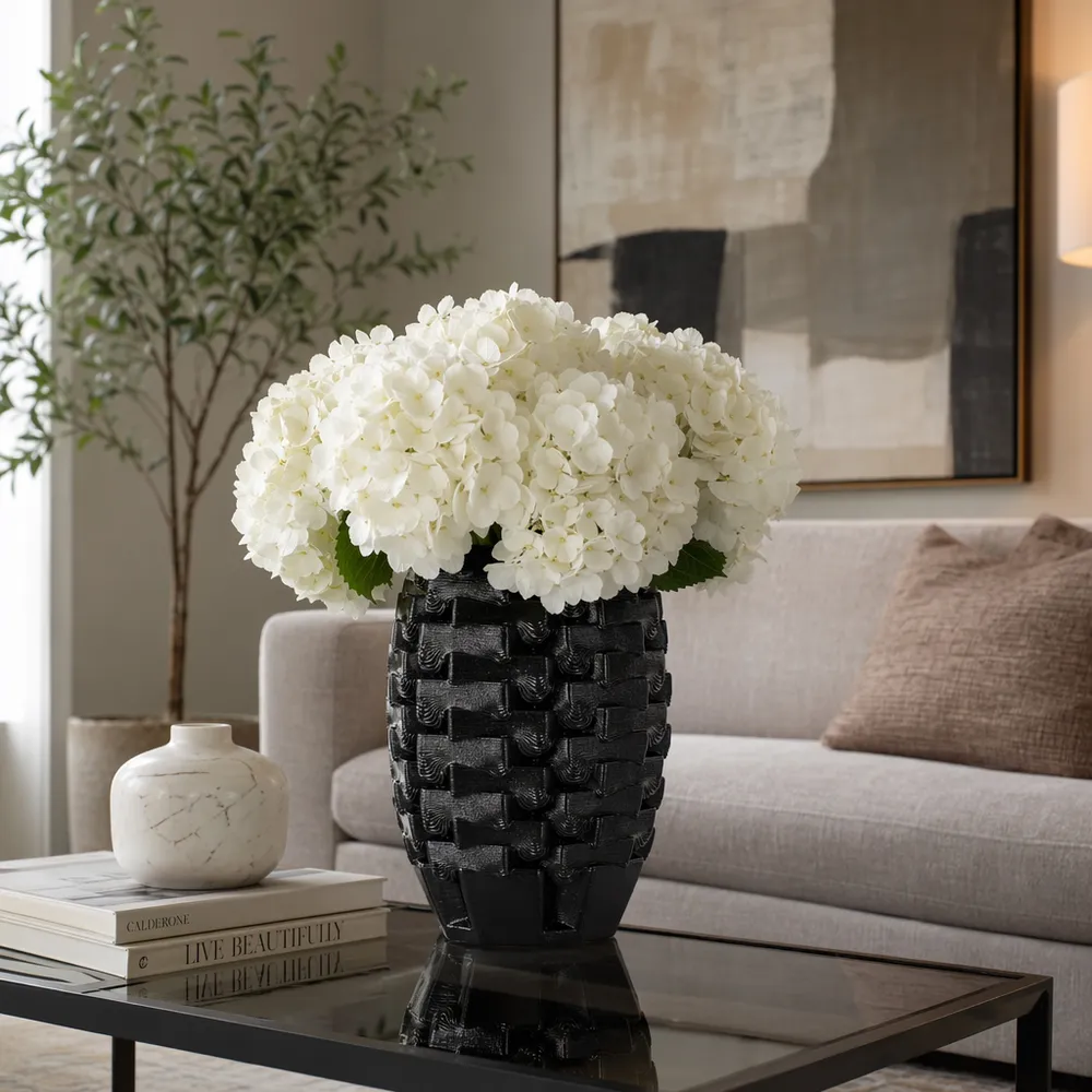 OLIVERSTONE BLACK VASE 11 (IN)
