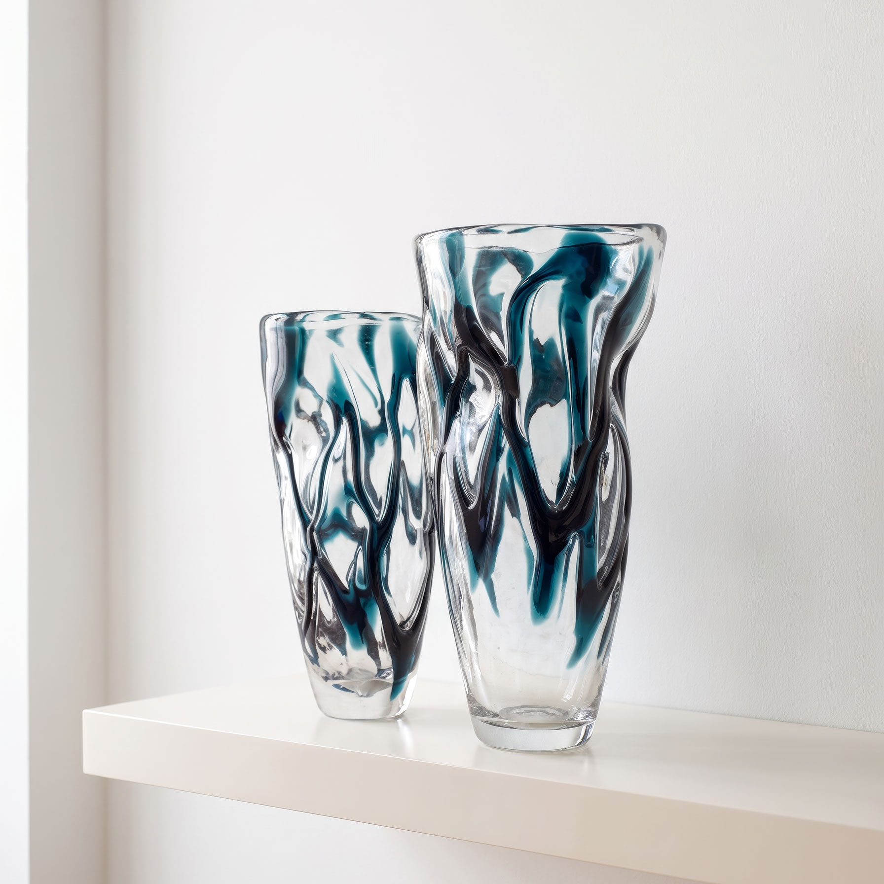 Oliana Short Vase 4
