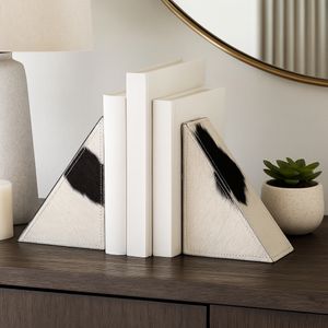 RAYMONDTON SET OF 2 IVORY BOOKENDS 7 (IN) 10