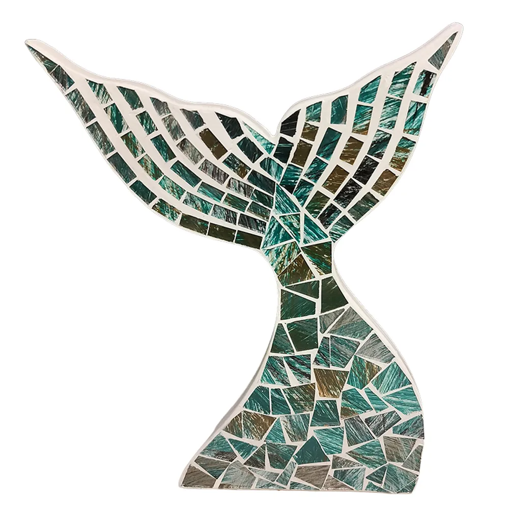 MOSAIC WHALE TAIL