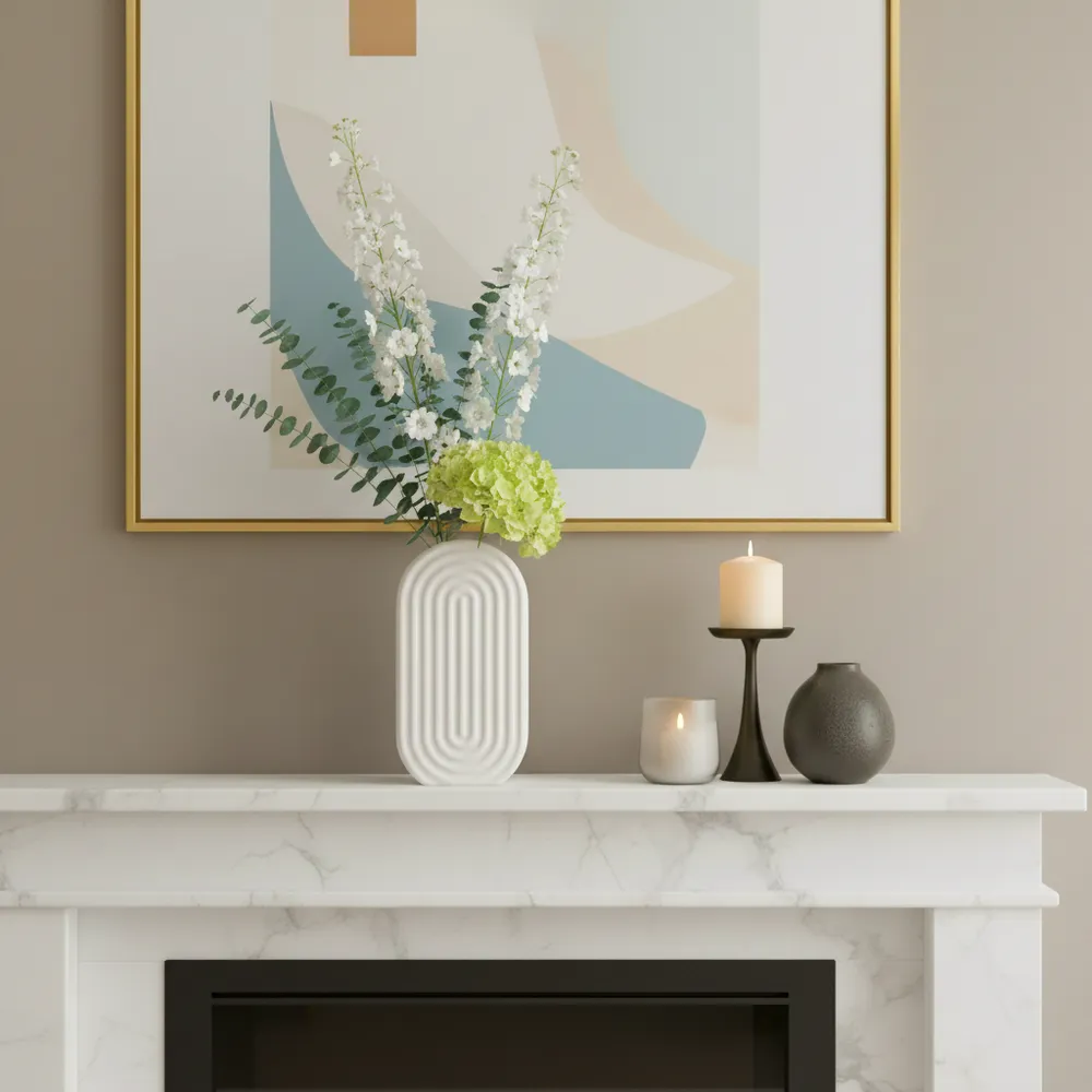 ELTONLAND WHITE VASE 9 (IN)
