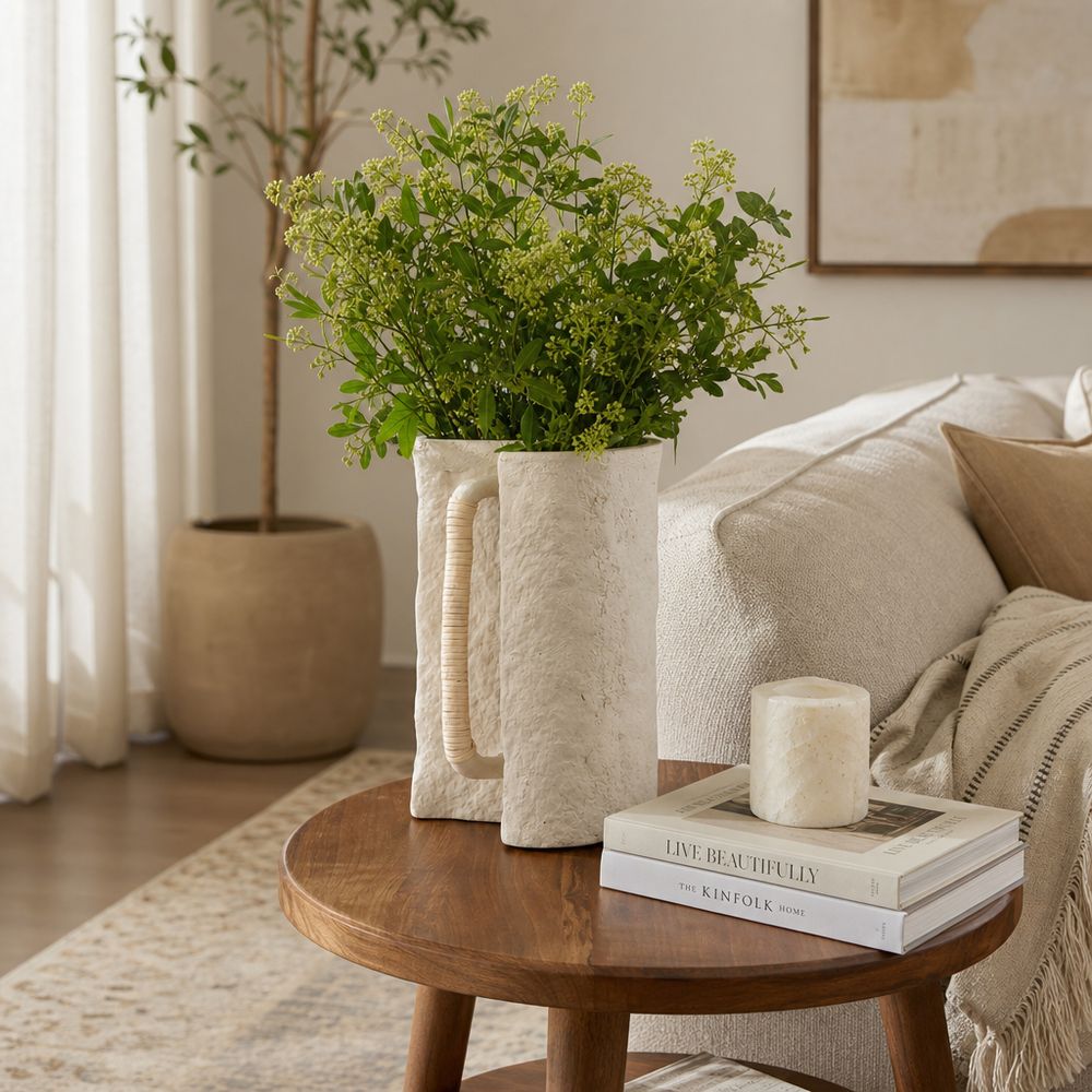 BENNETPORT IVORY VASE 12 (IN)