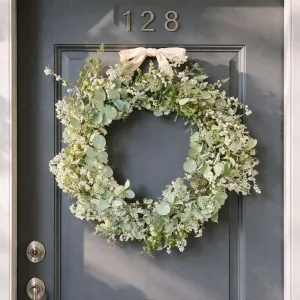 Soft Whisper 24in Wreath 3