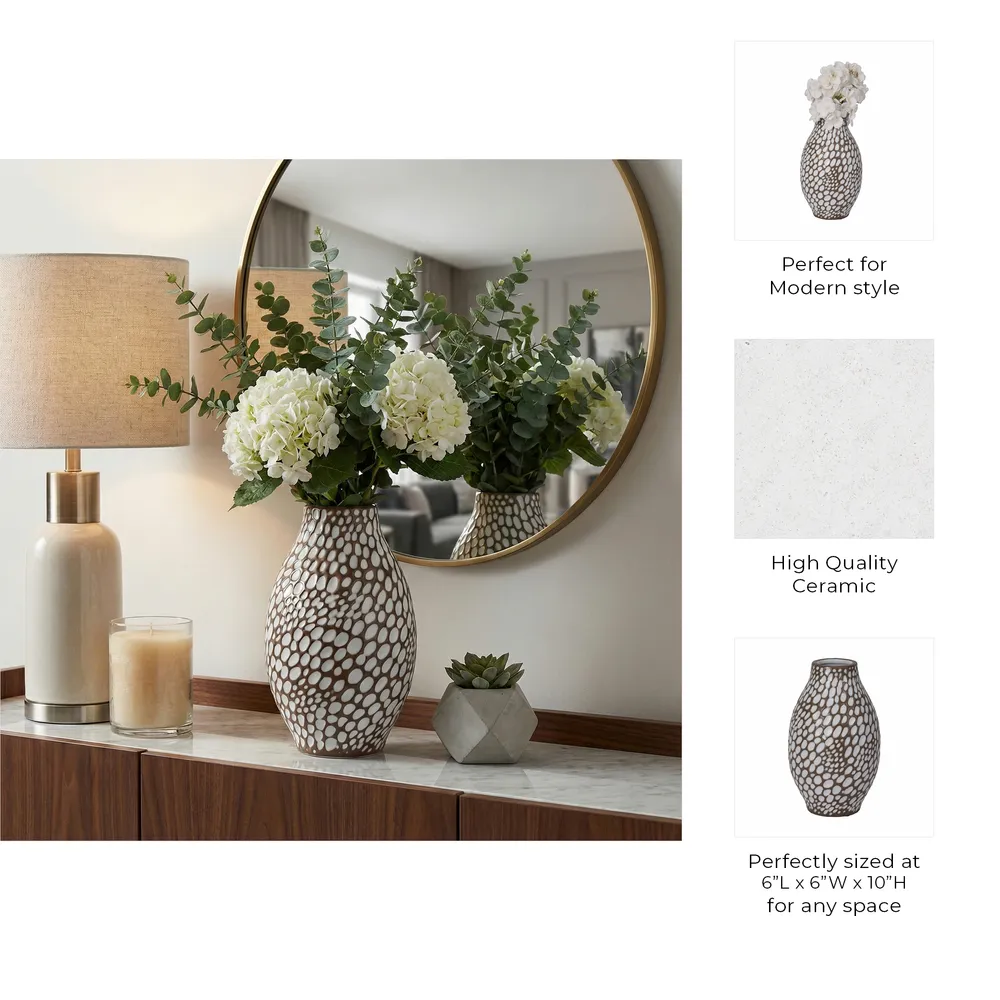 HARPERMILL BROWN VASE 10 (IN)