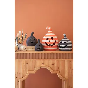 Set of 2  Small Black Clay Jack-O-Lanterns 4