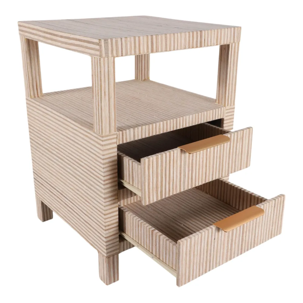 DUNCANMORE IVORY TABLE 26 (IN)