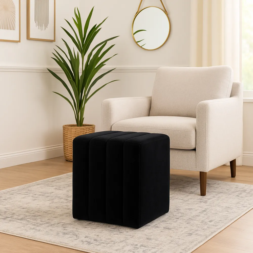 KENDALLVIEW BLACK OTTOMAN 19 (IN)