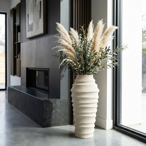 RIDERGATE IVORY VASE 28 (IN) 2