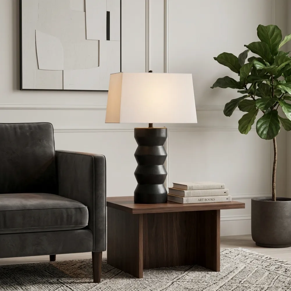 BENTONHOLM BLACK LAMP 28 (IN)