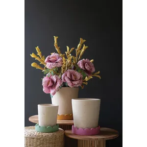 Set of 3 Terracotta Planters with Scalloped Trays 1