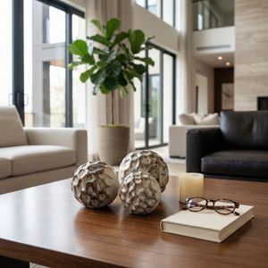HOLDENVIEW SET OF 3 IVORY ORBS 6 (IN) 10