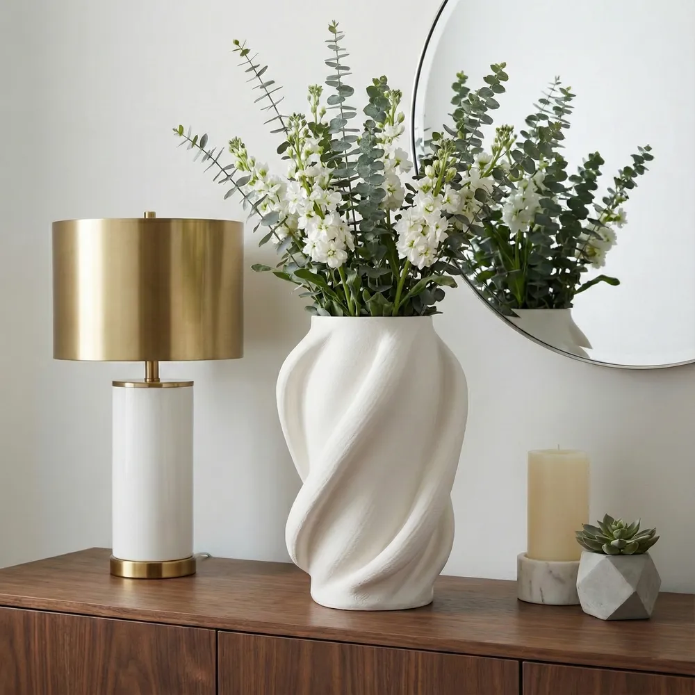 DALEYWORTH WHITE VASE 15 (IN)
