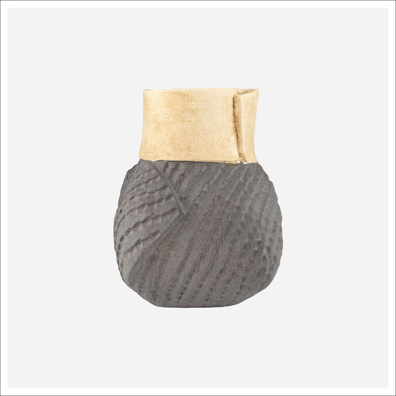 Matata Vase -SB