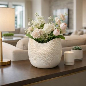 CHESTERMILL CREAM VASE 7 (IN) 2