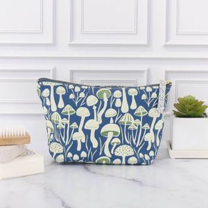 Mushrooms Medium Essential Canvas Pouch 3