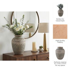 DUNCANRUN IVORY VASE 12 (IN) 10