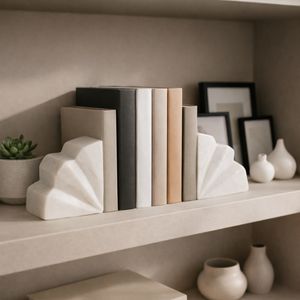 HENSONHOLM SET OF 2 WHITE BOOKENDS 6 (IN) 10