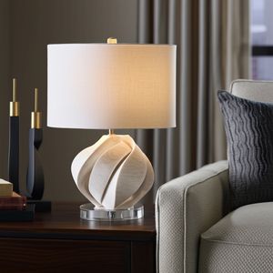 ELLENOAK WHITE LAMP 21 (IN) 12