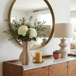 DREWROSE IVORY VASE 12 (IN) 2