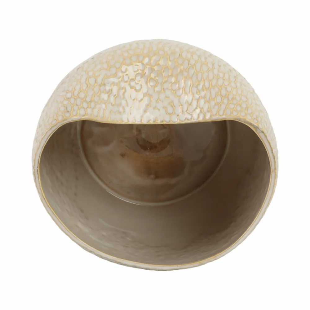 CHESTERMILL CREAM VASE 7 (IN)