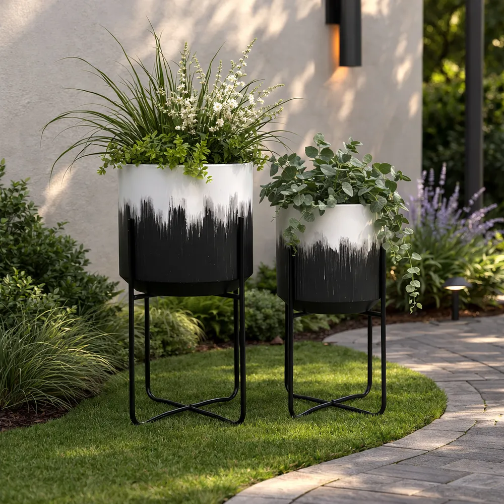 NICOLEHAM SET OF 2 WHITE PLANTER 23 (IN)