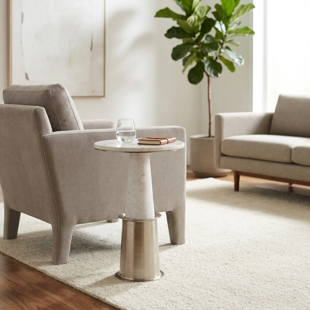 NADIARIDGE WHITE TABLE 22 (IN)