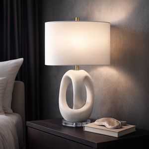CIARANHAVEN WHITE LAMP 26 (IN) 9