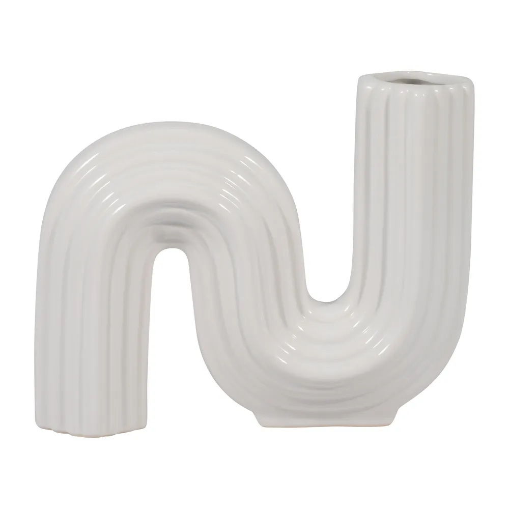 RAYMONDROSE WHITE VASE 6 (IN)