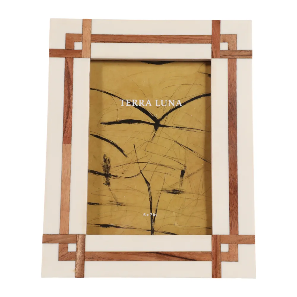 DALEMORE IVORY FRAME 10 (IN)