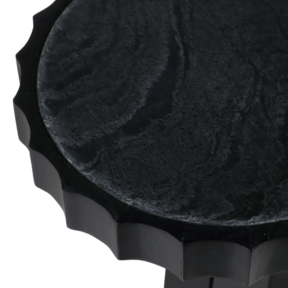 YATESMORE BLACK CONSOLE 32 (IN)