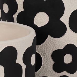 AXELGROVE SET OF 2 BLACK PLANTER 8 (IN) 5