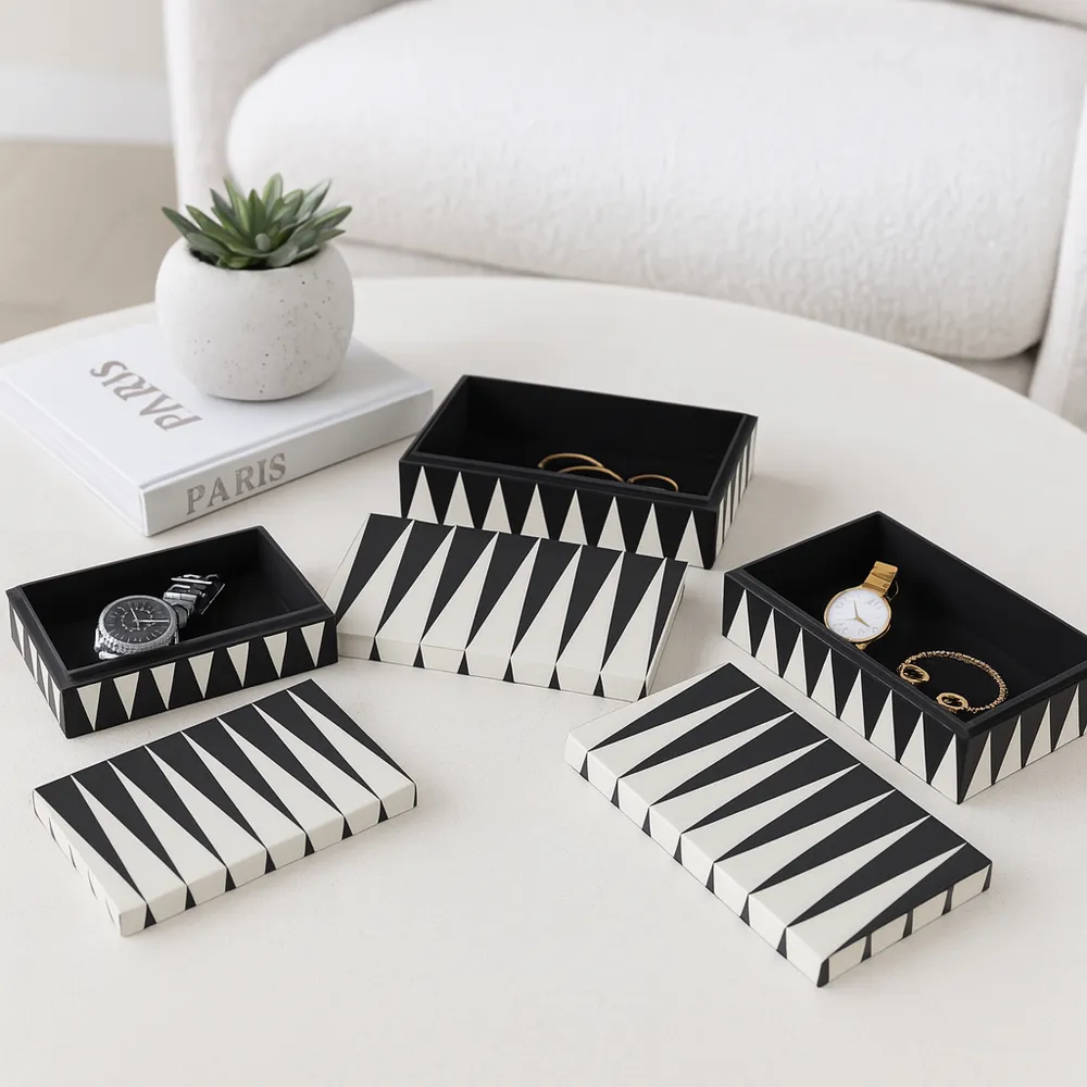WALT SET OF 3 BLACK BOXES 4 (IN)